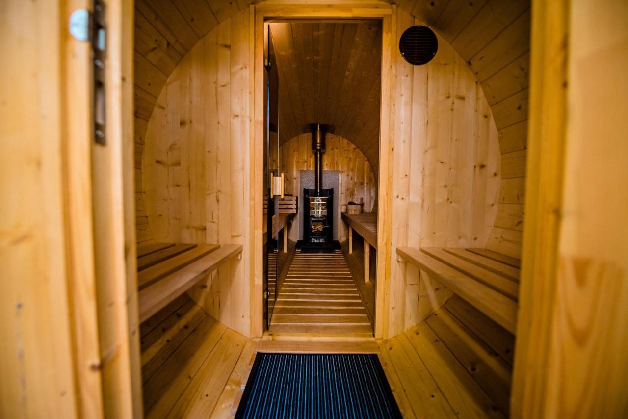 Glamping Ob Robu Gozda Hotel Kamnik Bagian luar foto