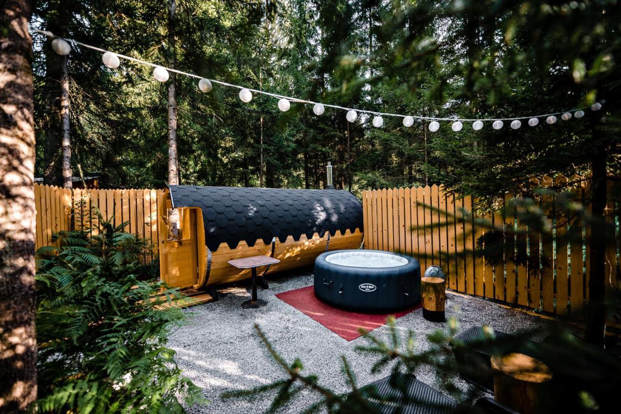 Glamping Ob Robu Gozda Hotel Kamnik Bagian luar foto
