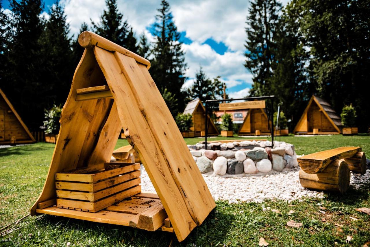 Glamping Ob Robu Gozda Hotel Kamnik Bagian luar foto