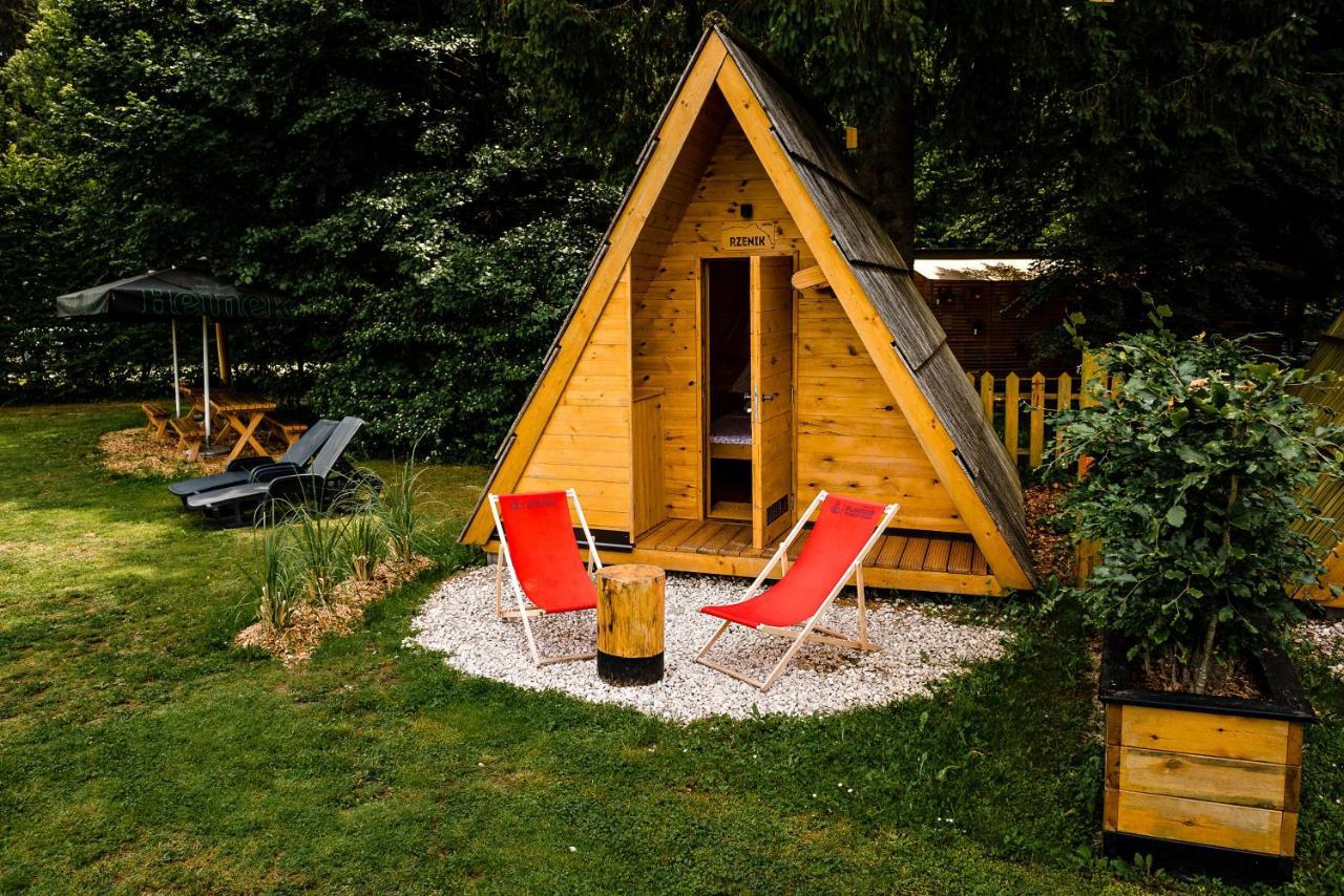 Glamping Ob Robu Gozda Hotel Kamnik Bagian luar foto