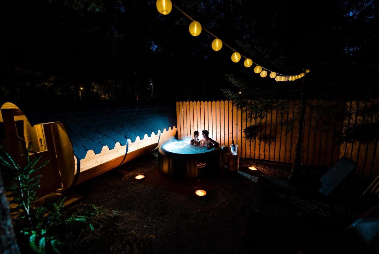 Glamping Ob Robu Gozda Hotel Kamnik Bagian luar foto